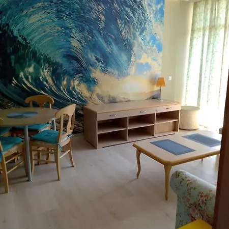 דירה Color Sea Sunny Center